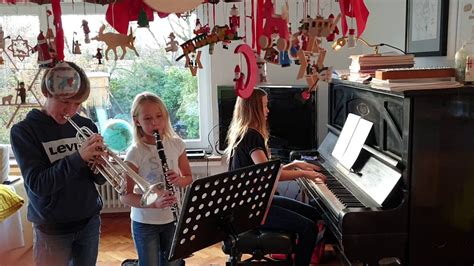 Trio Familie Nauroth Klarinette Trompete Klavier Youtube