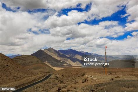 Nishan Sahib Of Gurdwara Pathar Sahib Leh Stock Photo - Download Image Now - Blue, Built ...