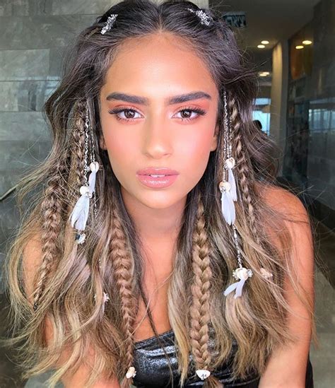 מזל טוב אתי ️ Alisavanunumakeup Efratcassouto Cute Braided