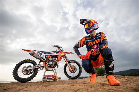 First Look 2020 Red Bull KTM Factory Racing MXGP Team Shoot Images