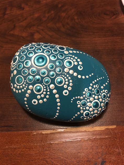 Pin By Connie Moore On Rock Painting Mandala Painted Rocks Mandala