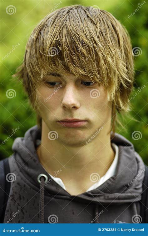 Adolescent Triste Photo Stock Image Du Attitude Gosse 2703284