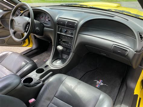 2001 Mustang Interior