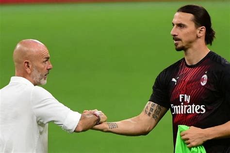 Stefano Pioli Berikan Salam Perpisahan Khusus Untuk Zlatan Ibrahimovic