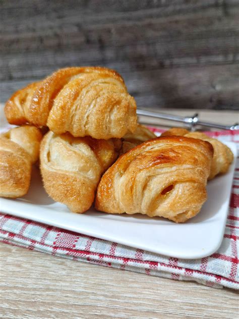 Sfogliatelle Alla Marmellata Di Pasta Sfoglia Lisa In Cucina