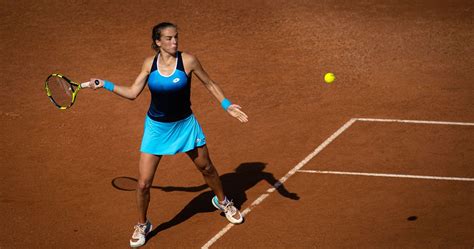 Bronzetti Beats Gracheva To Reach Second Round Tennis Majors