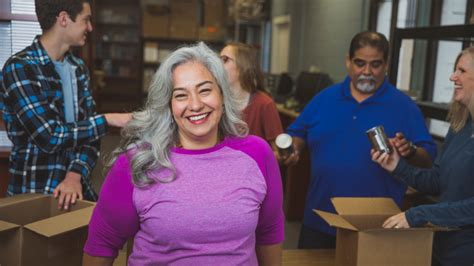 How Older Adults Can Find The Right Volunteer Opportunity Vantage Aging