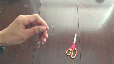 How To Tie The Stinger Rig Or Trap Rig With A Sliding Snell Knot