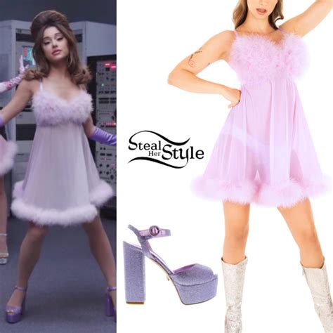 Ariana Grande Outfits Steal Her Style