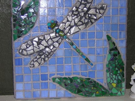 Mosaic dragonfly | Mosaic glass, Glass mosaic art, Mosaic animals