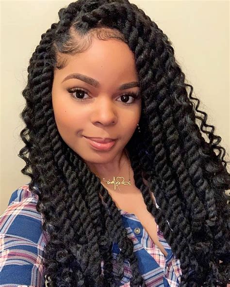 🧘🏽‍♀️goddess Cuban Twists By Me I Wear Medium Large Twists Every Now And Then For Protecti