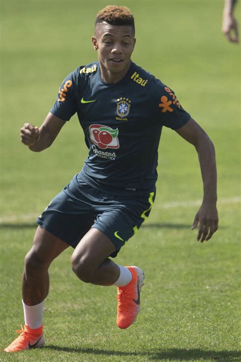 Tite Indica Trio Ofensivo David Neres Gabriel Jesus E Neymar