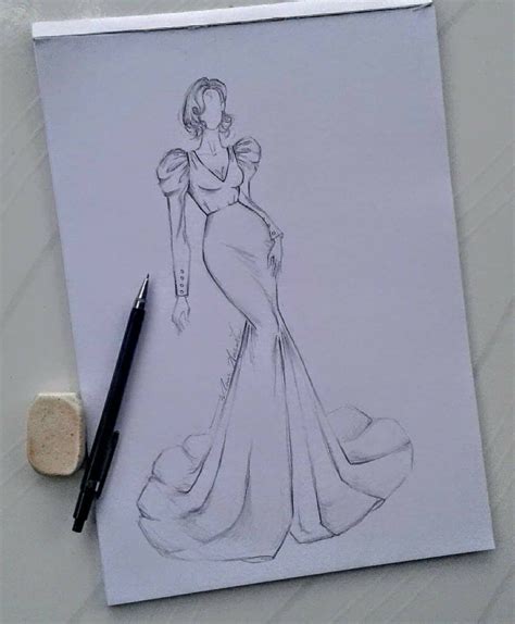 Pin De Fisun Em Illustration Fashion Design Em Designers De Moda