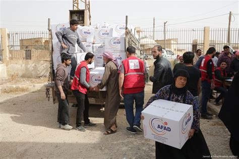 Turkey Distributes Aid In Syria’s Aleppo Middle East Monitor