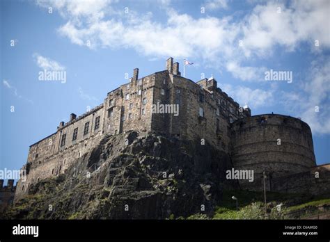 Battlements Of Edinburgh Castle Hi Res Stock Photography And Images Alamy