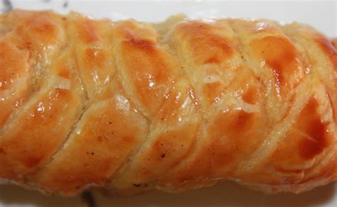 How To Make Sausage Rolls A Deliciously Easy Recipe With Ready Made