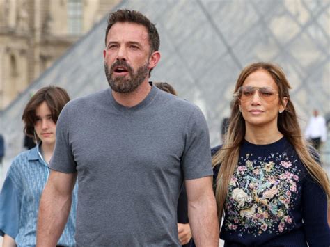 Ben Affleck Allegedly Moved His Stuff Out Of The Mansion He Shares With