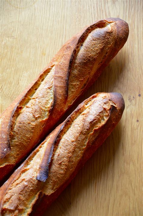 Une Baguette Bien Cuite Sil Vous Pla T Culture Foood