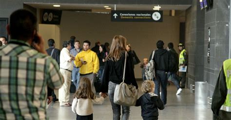 Cambian Los Requisitos Para Viajar Al Exterior Con Menores De Edad Estas Son Las Nuevas Medidas