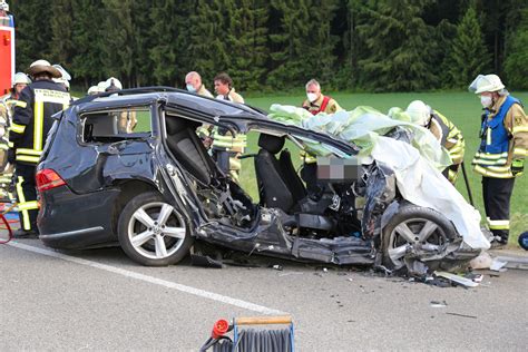 Landkreis Landsberg Vier Tote Bei Unfall Zwischen Denklingen Und