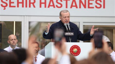 Cumhurbaşkanı Recep Tayyip Erdoğan Antalya Şehir Hastanesi açılışında