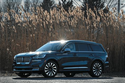 Lincoln Aviator Hybrid takes off in style – Everett Leader Herald