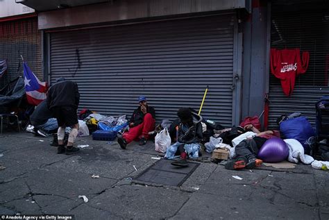 Drug Addicts Openly Inject Themselves In Broad Daylight On The Streets