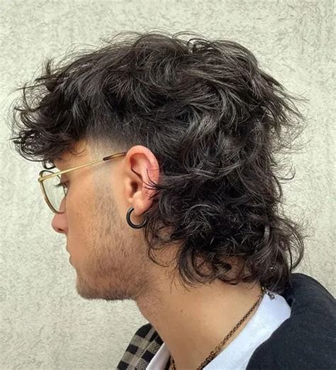 40 Trendy Wolf Cut Hairstyles For Men In 2025