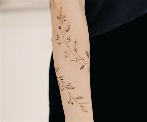 Henna Tattoo Designs Arm Simple Henna Tattoo Floral Tattoo Design