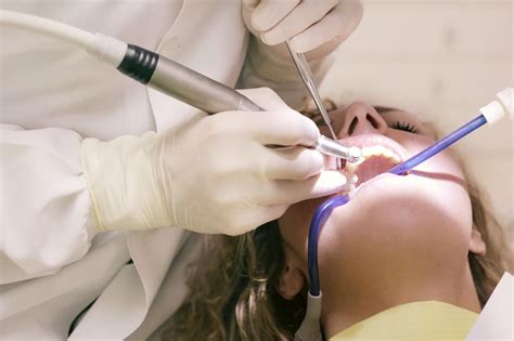 Co jeść po wyrwaniu zęba mądrości Top Dental