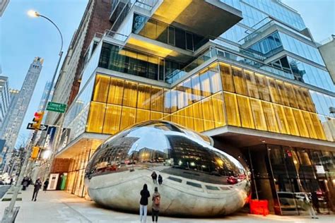 See A Smaller Version Of Chicago’s Iconic Bean Sculpture In New York City