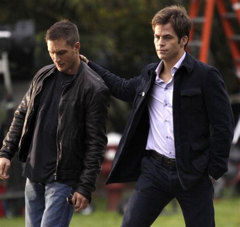 Chris Pine On The Set Of 'This Means War' - Chris Pine Photo (16612624 ...