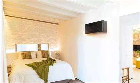 Настенный кондиционер до 50 м2 Daikin FTXA50AT / RXA50A (черное дерево ...