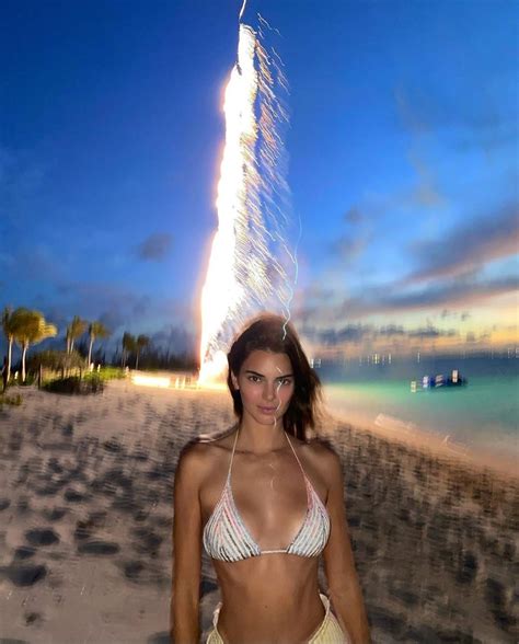 Kendall Jenner Hot Bikini Pics In HD Sexy Kendall Jenner Images