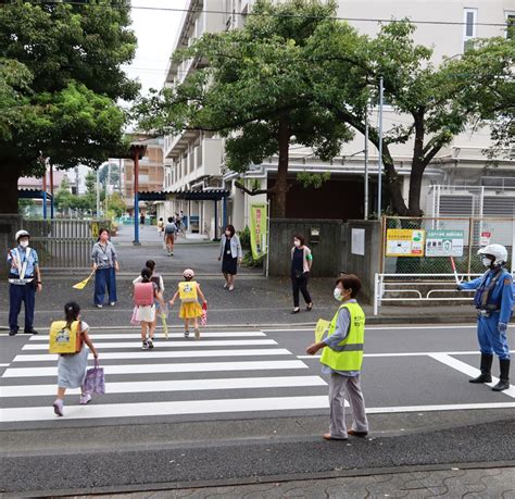 コロナ対策「分散登校」で学校再開、子どもの事故増加で港北署がパトロールも 新横浜新聞（しんよこ新聞）