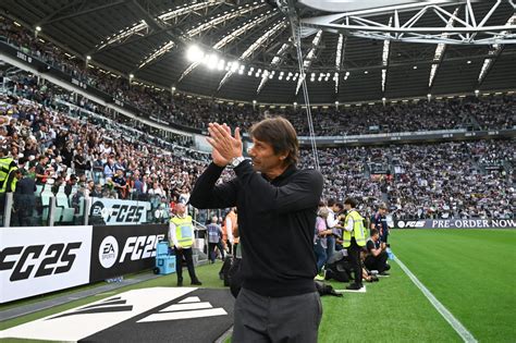 Conte Ha Sorpreso I Tifosi Della Juventus Con Il Gesto Inatteso Che