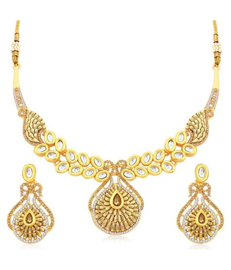 Sukkhi Alloy Golden Collar Traditional 18kt Gold Plated Necklaces Set