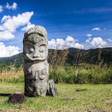 Lembah Lore Gudang Situs Megalitikum Di Sulawesi Tengah