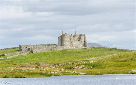 Bunowen Castle - Irish castle • Go-to-Ireland.com