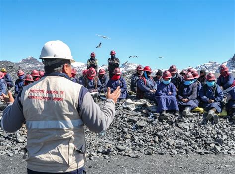 Cinco regiones muestran experiencias exitosas de una pequeña minería