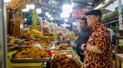 Berburu Menu Buka Puasa Khas Sumatera Barat Di Sentra Kuliner Nasi