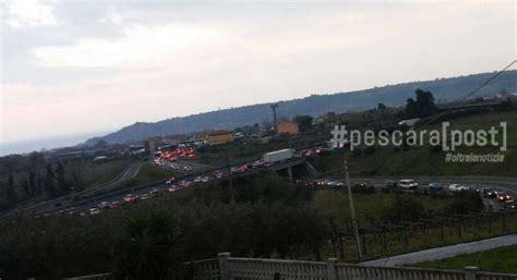 Traffico Autostrada A Code Chilometriche La Situazione In Tempo