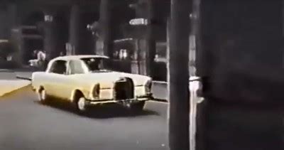 IMCDb org Mercedes Benz 220 SE Coupé W111 in Vergogna schifosi 1969