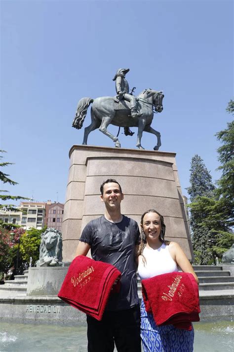 Lucía Yubero y Félix Jalón Vendimiadores de San Mateo 2023 La Rioja