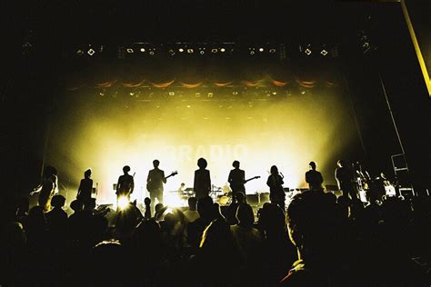 Bradio「bradio 10th Anniversary Hall Tour」東京公演の様子。（photo By Shin Ishihara） Bradio、ツアー東京公演のライブ映像