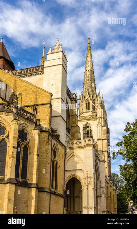 Bayonne Cathedral Sainte-Marie - France, Aquitaine Stock Photo - Alamy