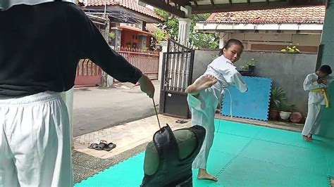 Pencak Silat Sudirman Yan Best Self Defense 2 Youtube