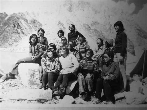 Junko Tabei Mount Everest 1975 Strong Women, Mount Everest, Figures ...