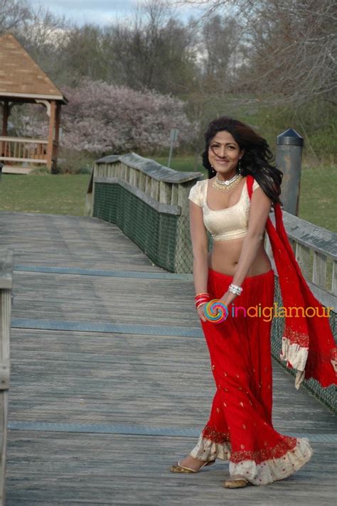 Sindhura Gadde Actress Photosimagespics And Stills 11967 0