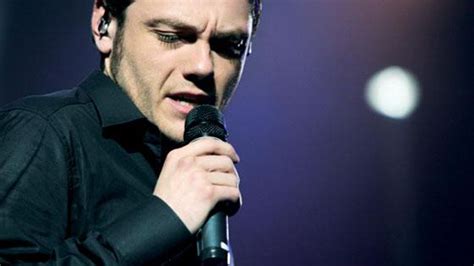 Tiziano Ferro a Torino apre il tour L amore è una cosa semplice